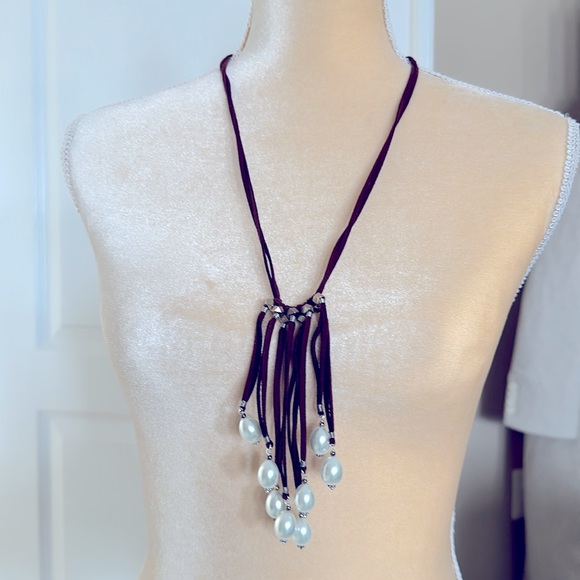 Leather and pearl adjustable necklace - Picture 3 of 3